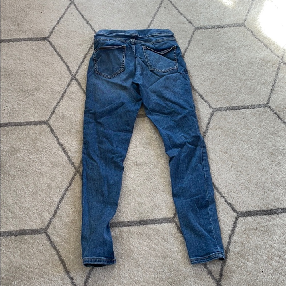 Jeans - Picture 3 of 3